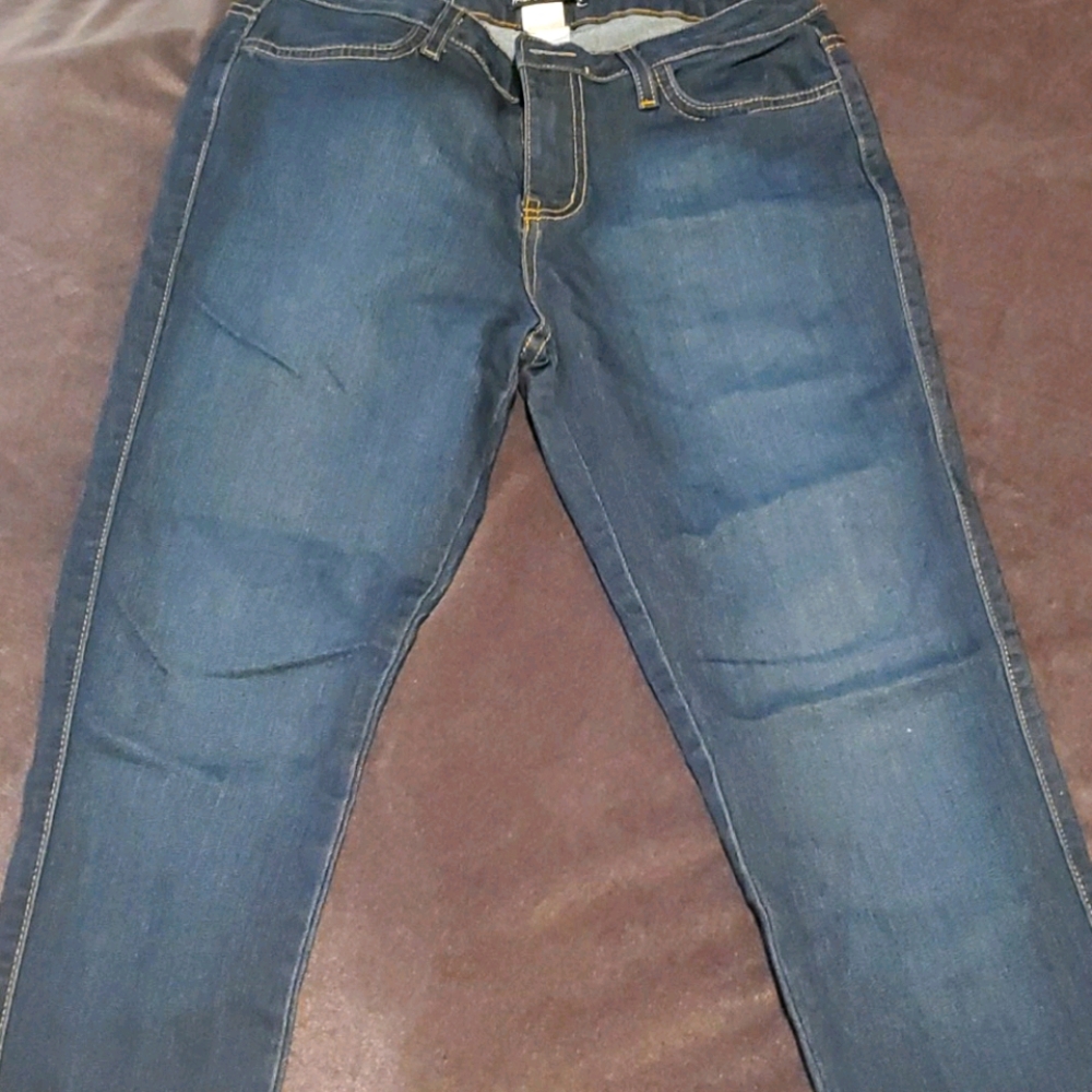 Skinny jeans- Never worn, No tags